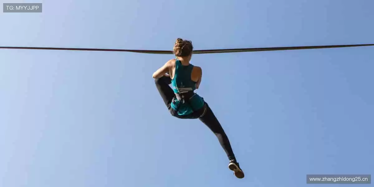 📺高清多机位，VR 沉浸体验！实时弹幕互动，不错过任何精彩！🎯